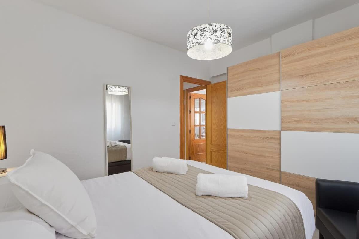 Vivendos - Ma10 - Maestro Alonso Apartment Malaga Luaran gambar