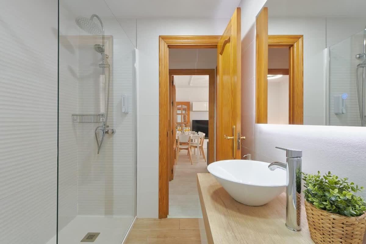 Vivendos - Ma10 - Maestro Alonso Apartment Malaga Luaran gambar